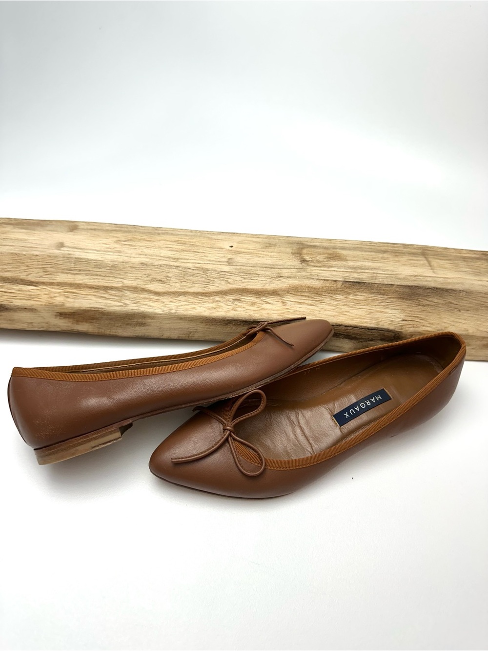 Margaux Cognac Leather Pointed-Toe Ballet Flats with Bow Salamanca - Picture 2 of 9